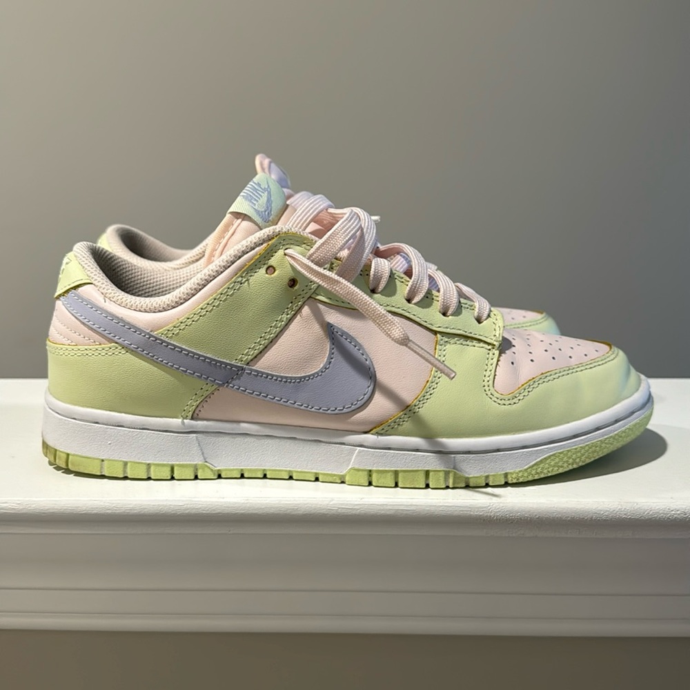 Nike Women’s Dunk Low in “Lime Ice” Size 8 - NO BOX